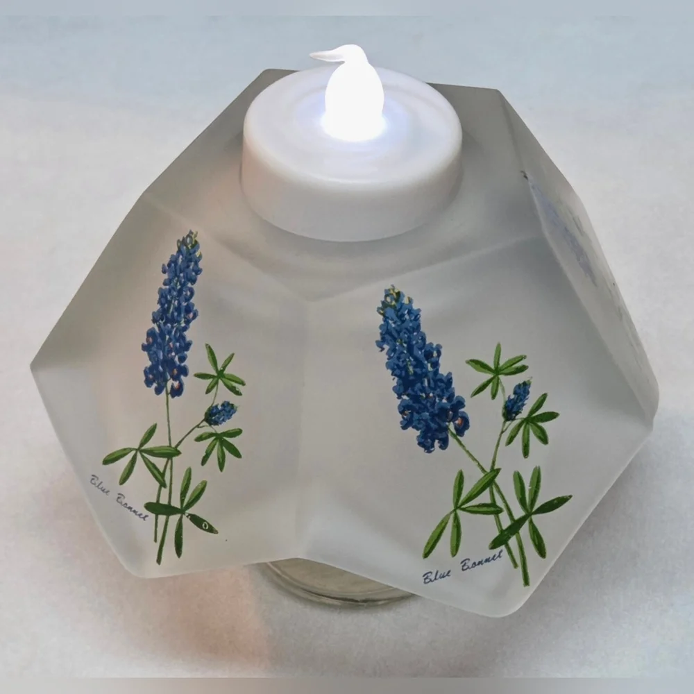 Westmoreland Style Vtg Frosted Glass Fairy Lamp Painted With Texas Bluebonnets